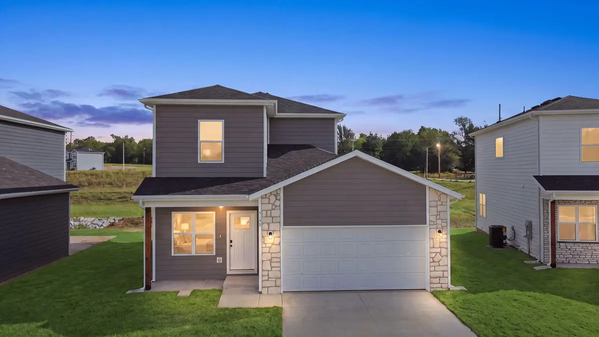 5175 W Crestmere Drive W, Springfield, MO 65802 - #1