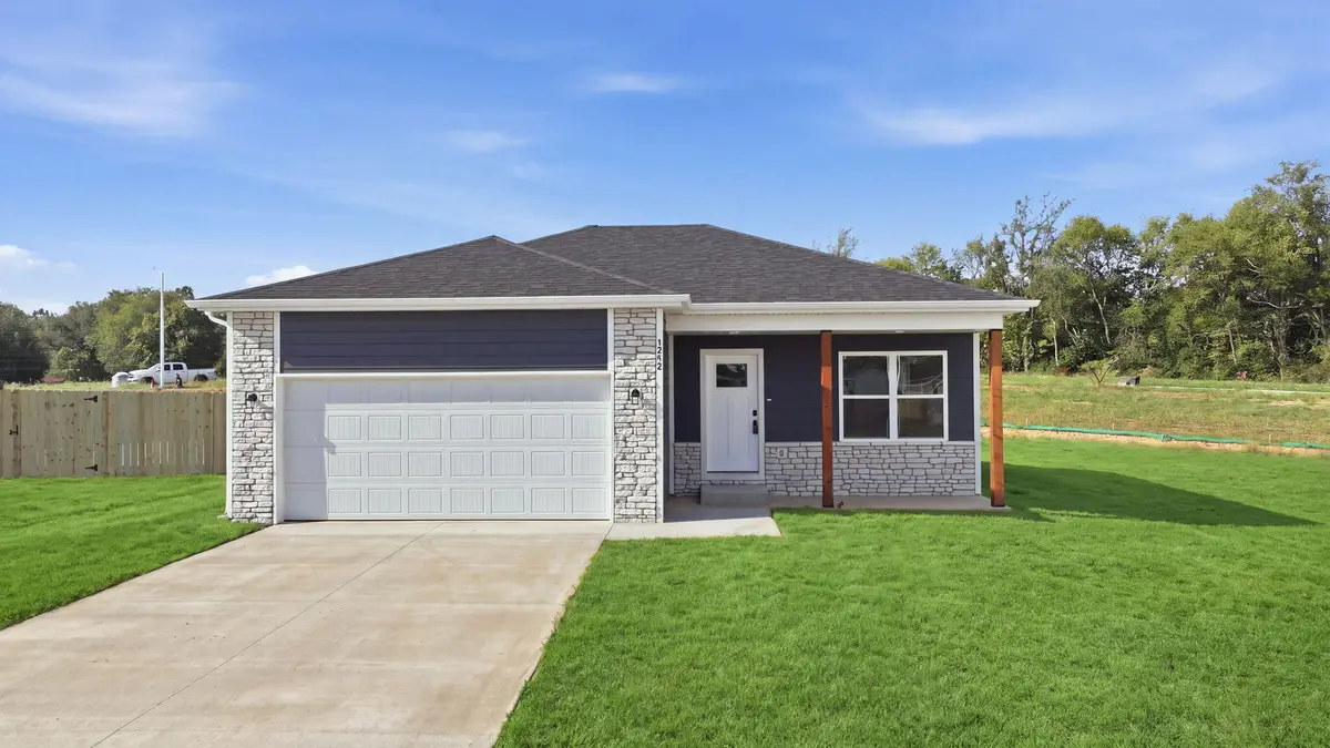 5250 W Crestmere Drive, Springfield, MO 65802 - #1