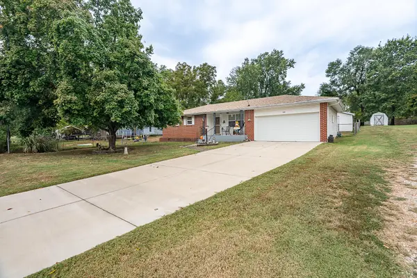 111 S Elm Street, Walnut Grove, MO 65770