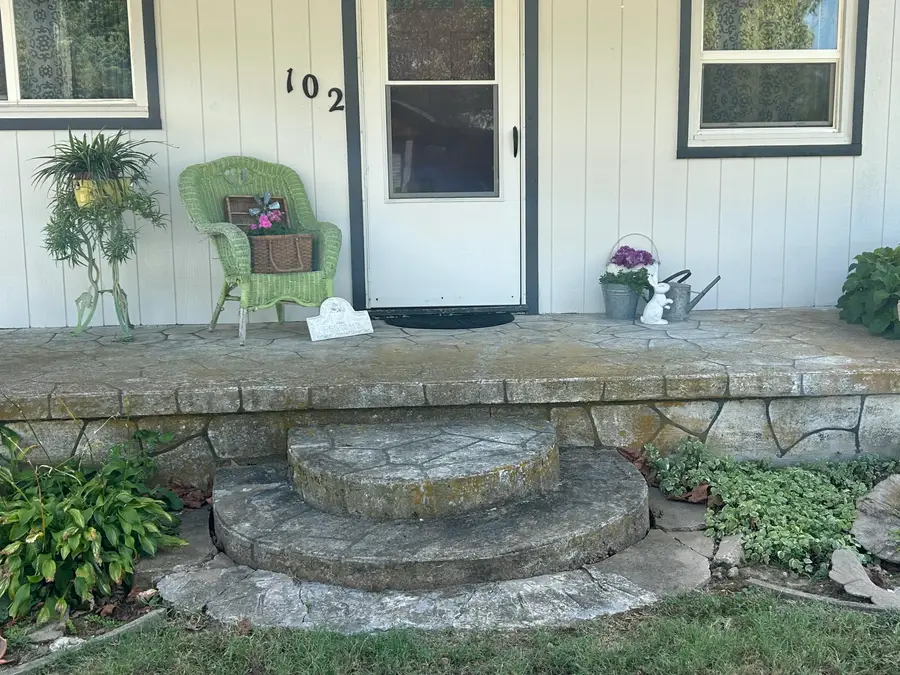102 Broadway Street, Exeter, MO 65647 - #3