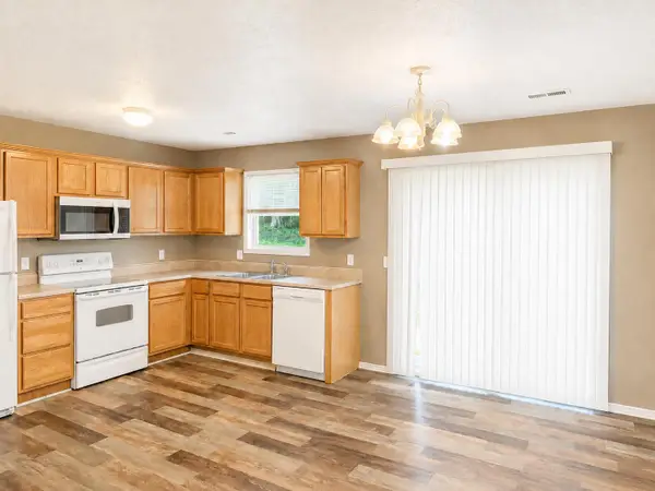 5005 Peach Drive, Merriam Woods, MO 65740