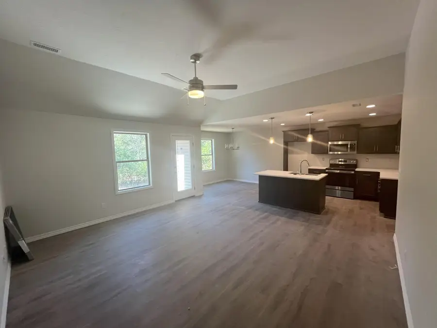 1359 S Mahn Avenue, Springfield, MO 65802 - #3