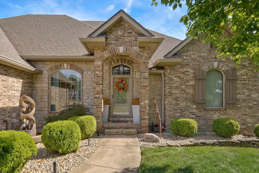 5904 S Parkhaven Lane, Springfield, MO 65810 - #2