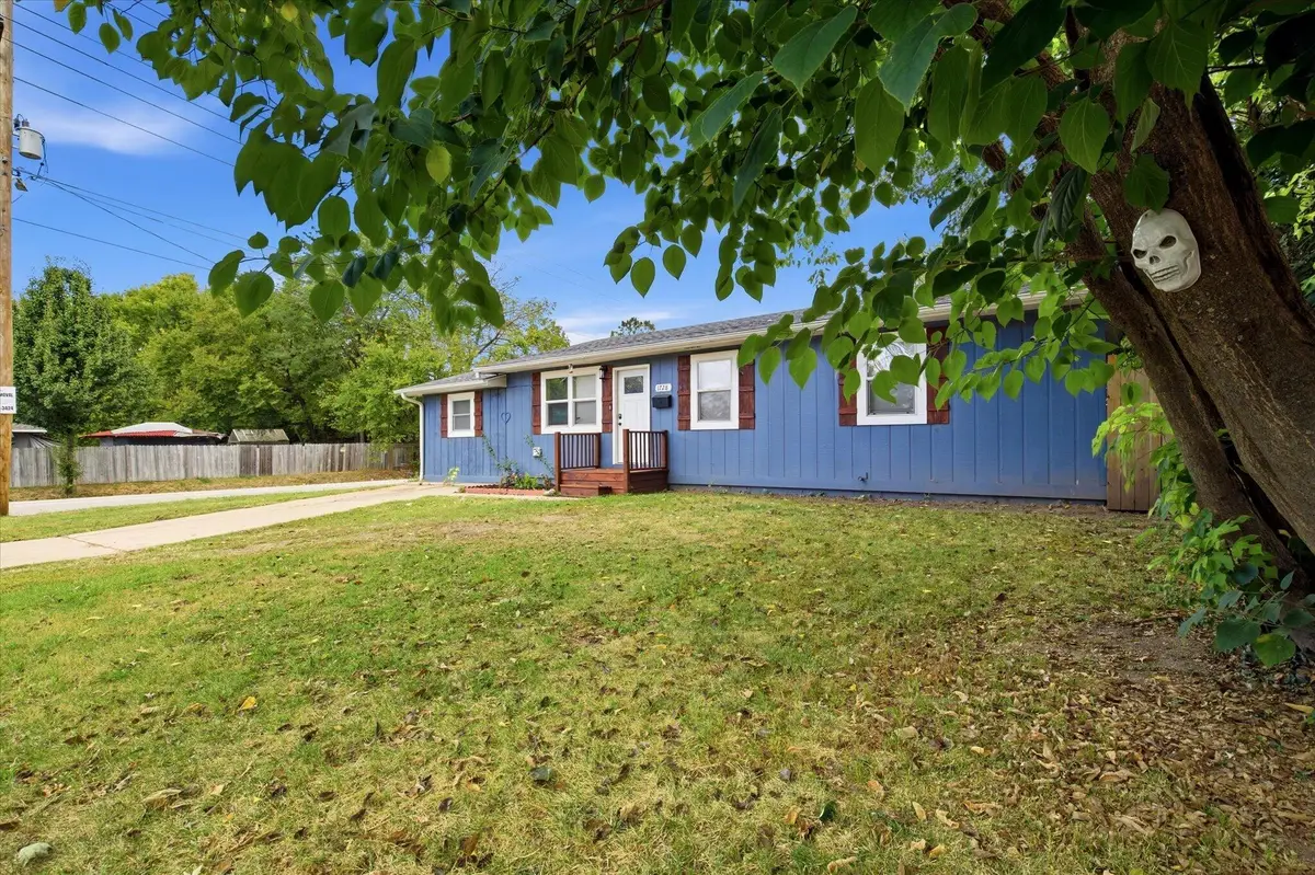 1728 N Oak Grove Avenue, Springfield, MO 65803 - #1
