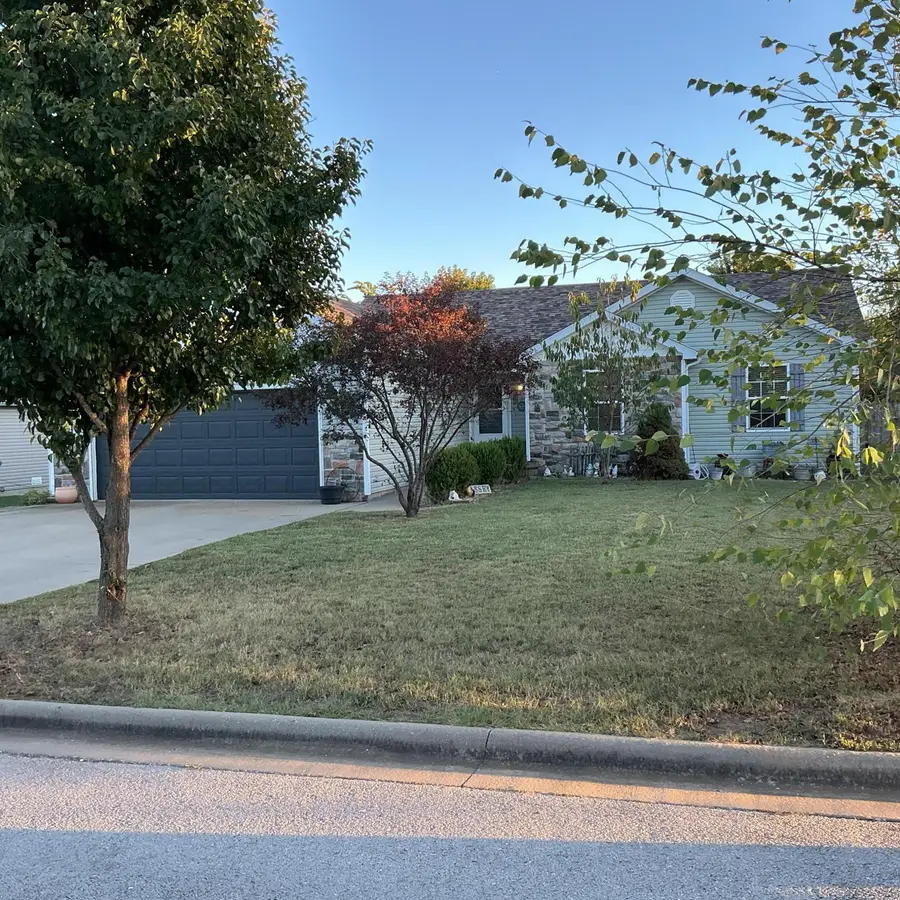 780 E Laird Street, Bolivar, MO 65613 - #2