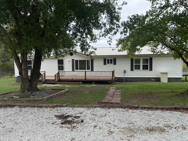 2286 Patterson Creek Road, Anderson, MO 64831