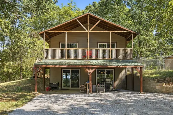 1166 Mills Road, Ozark, MO 65721
