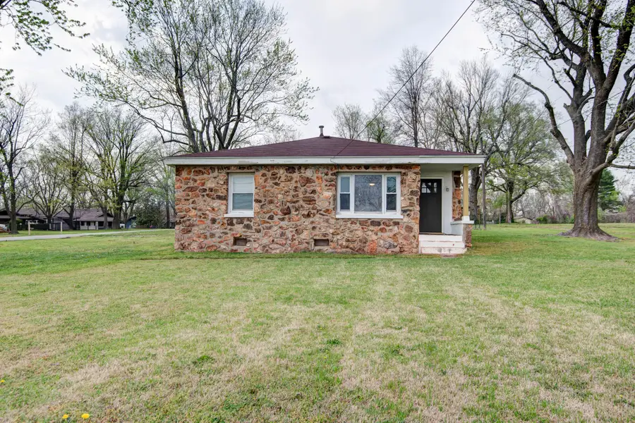 4982 S Douglas Drive, Republic, MO 65738 - #2