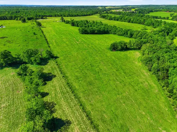 9290 Burton Branch Road, Bucyrus, MO 65444