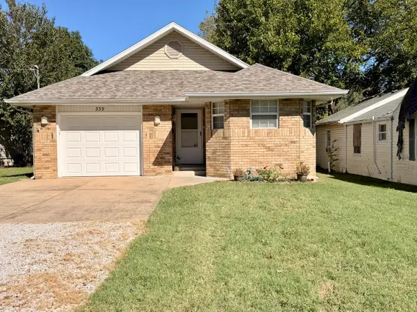 339 W Olive Street, Republic, MO 65738