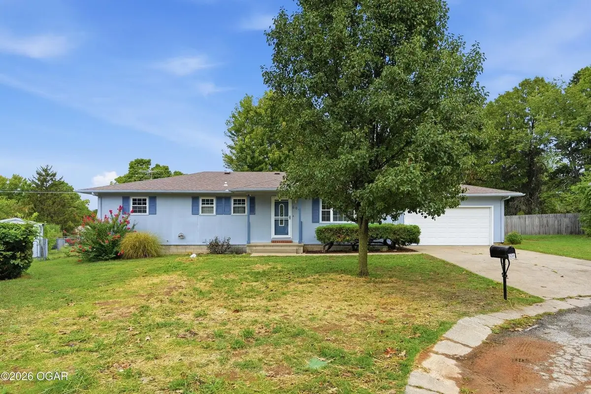 606 Elliff Street, Neosho, MO 64850 - #1