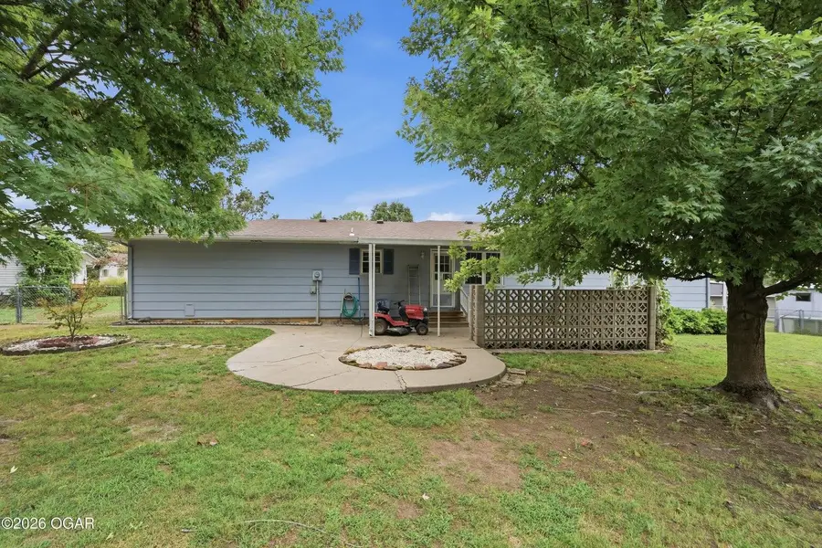 606 Elliff Street, Neosho, MO 64850 - #3