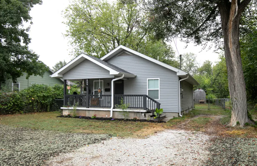 320 N Park Avenue, Springfield, MO 65802 - #2