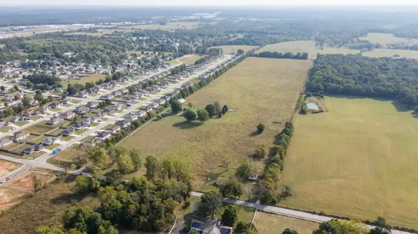 892 S Madison Street, Strafford, MO 65757