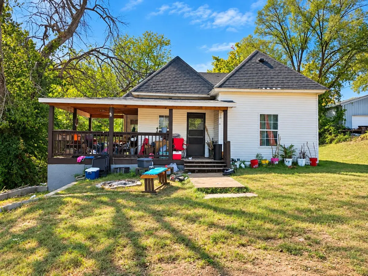 307 S Maple Street, Galena, MO 65656 - #1