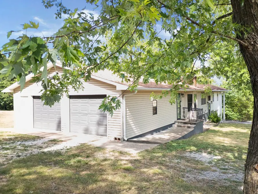557 E Church Street, Granby, MO 64844 - #2