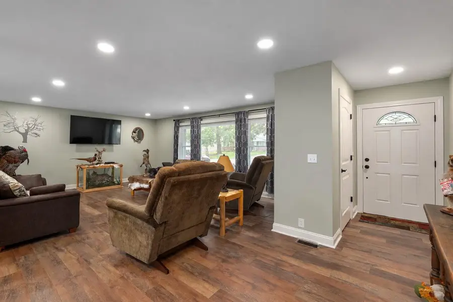 530 Oak Lane, Mount Vernon, MO 65712 - #2