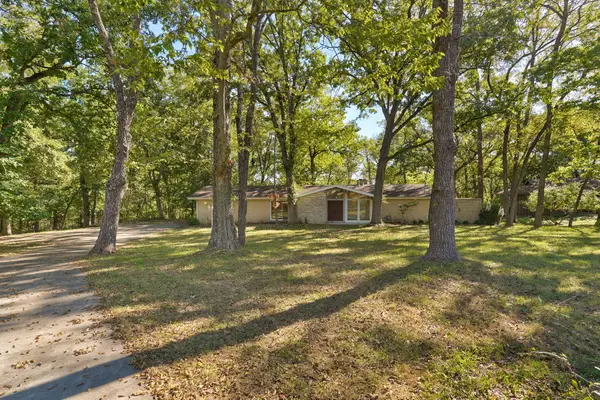 706 S Pearson Drive, Springfield, MO 65809