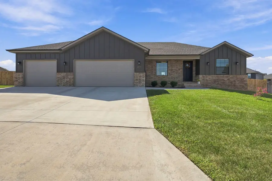 871 S Irontree Court, Nixa, MO 65714 - #2