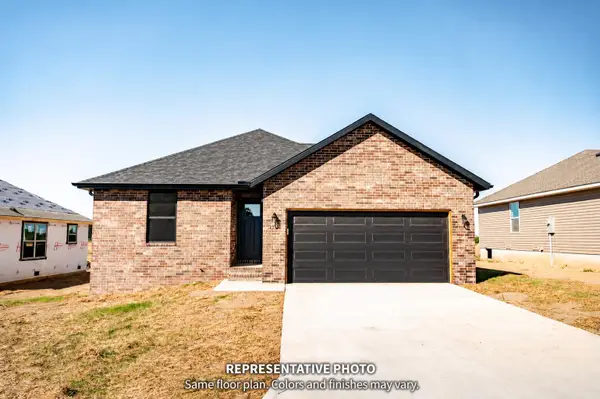 1014 Fenli Avenue, Monett, MO 65708