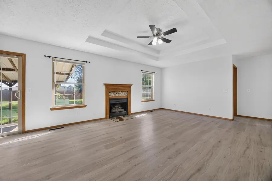1350 S Concordia Avenue, Republic, MO 65738 - #3