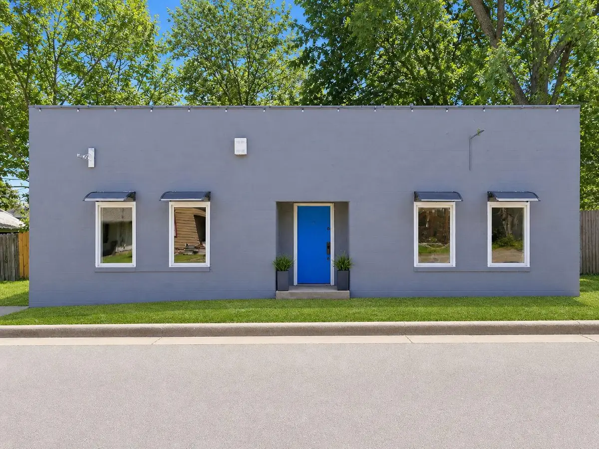 2240 N Grant Avenue, Springfield, MO 65803 - #1