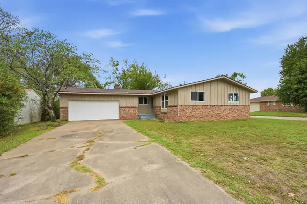 2402 Alabama Avenue, Joplin, MO 64804