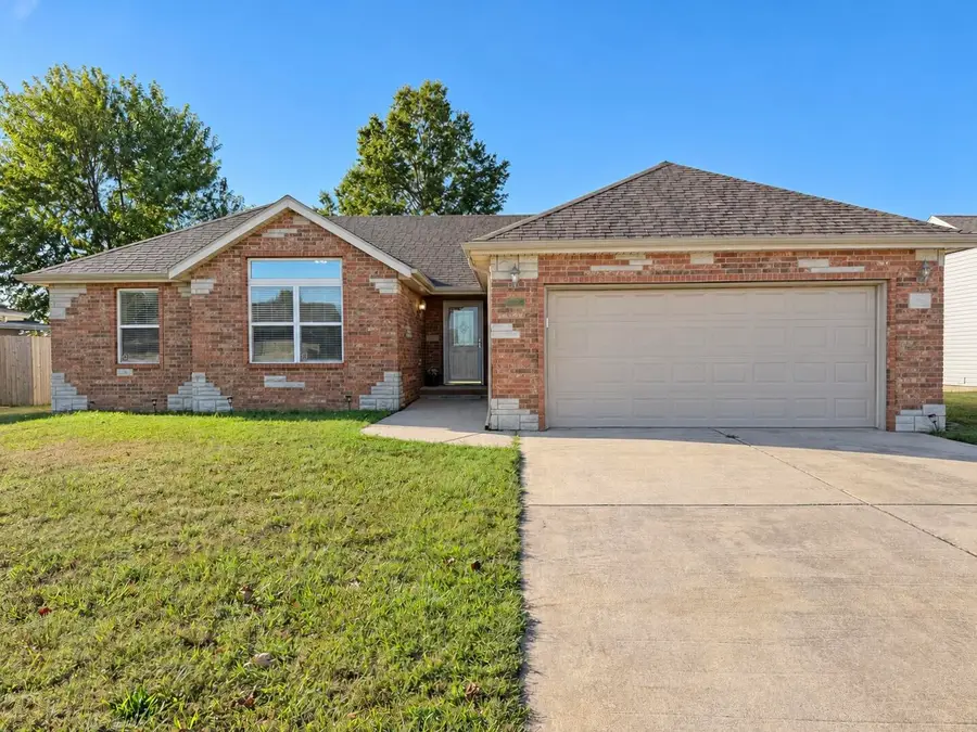 4590 W University Street, Springfield, MO 65802 - #2