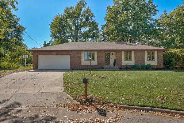 3631 N Aspen Circle, Springfield, MO 65803