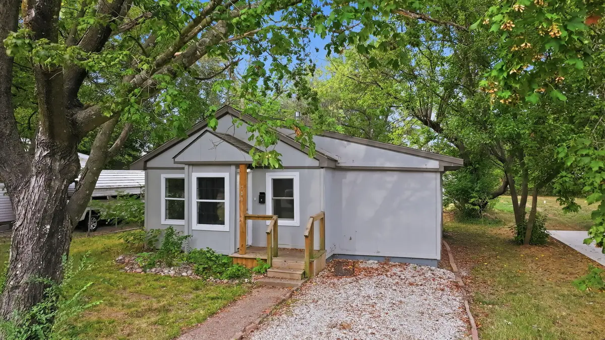 741 N Warren Avenue, Springfield, MO 65802 - #1