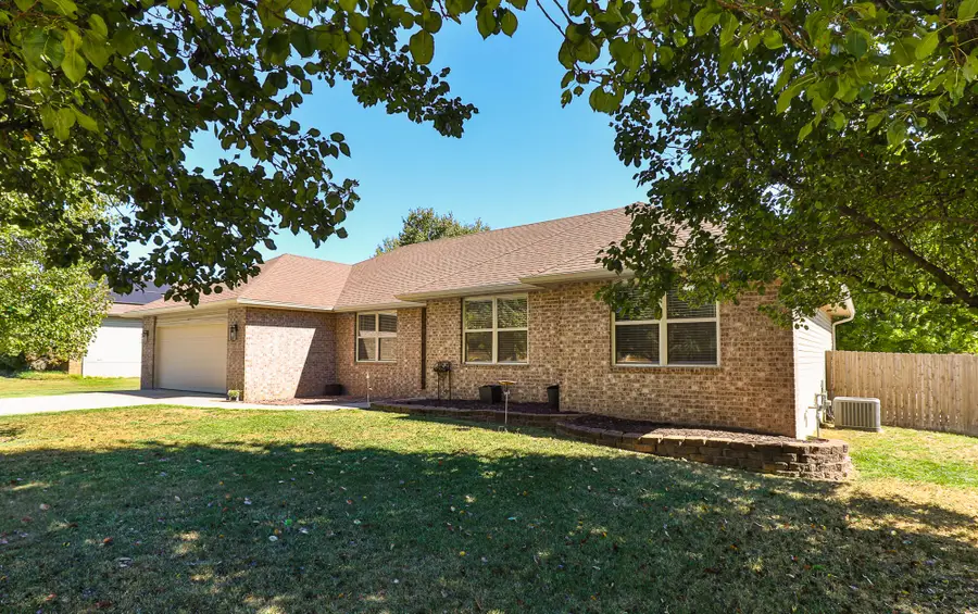 820 Mark Street, Willard, MO 65781 - #2