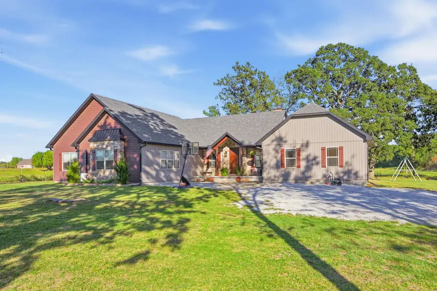 8161 Falcon Road, Neosho, MO 64850 - #3