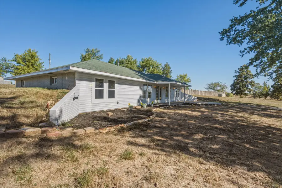 17655 Farm Road 1090, Cassville, MO 65625 - #2