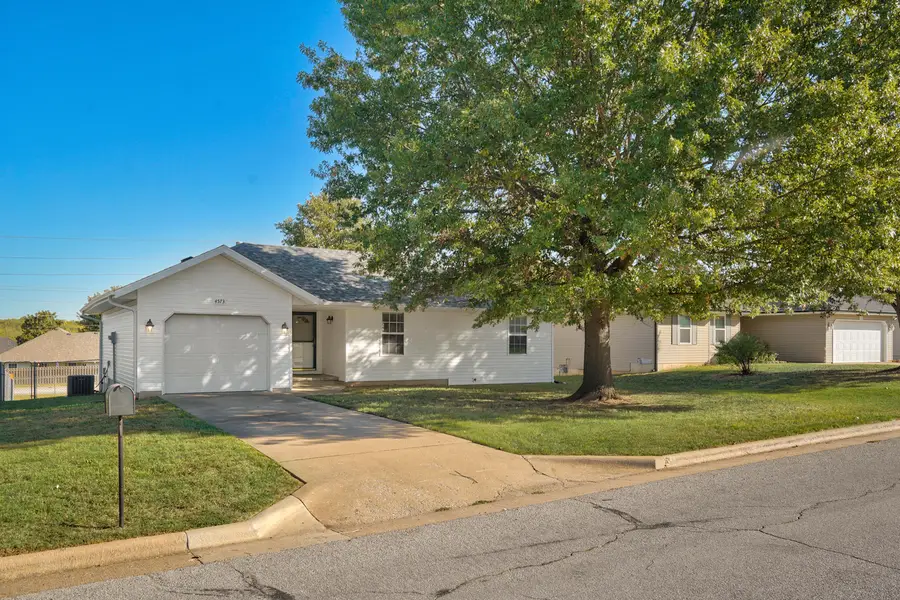 4573 W Portland Street, Springfield, MO 65802 - #2