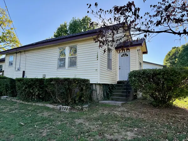 701 Jefferson Avenue, Neosho, MO 64850