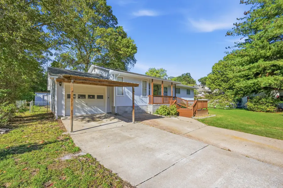 1406 Knapp Court, Neosho, MO 64850 - #3