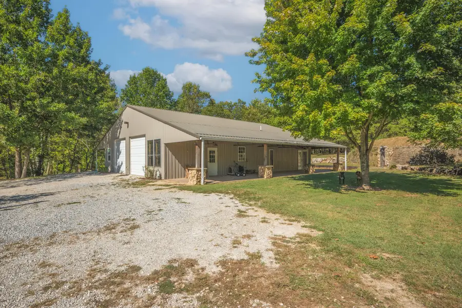 6193 Farm Road 1190, Aurora, MO 65605 - #2