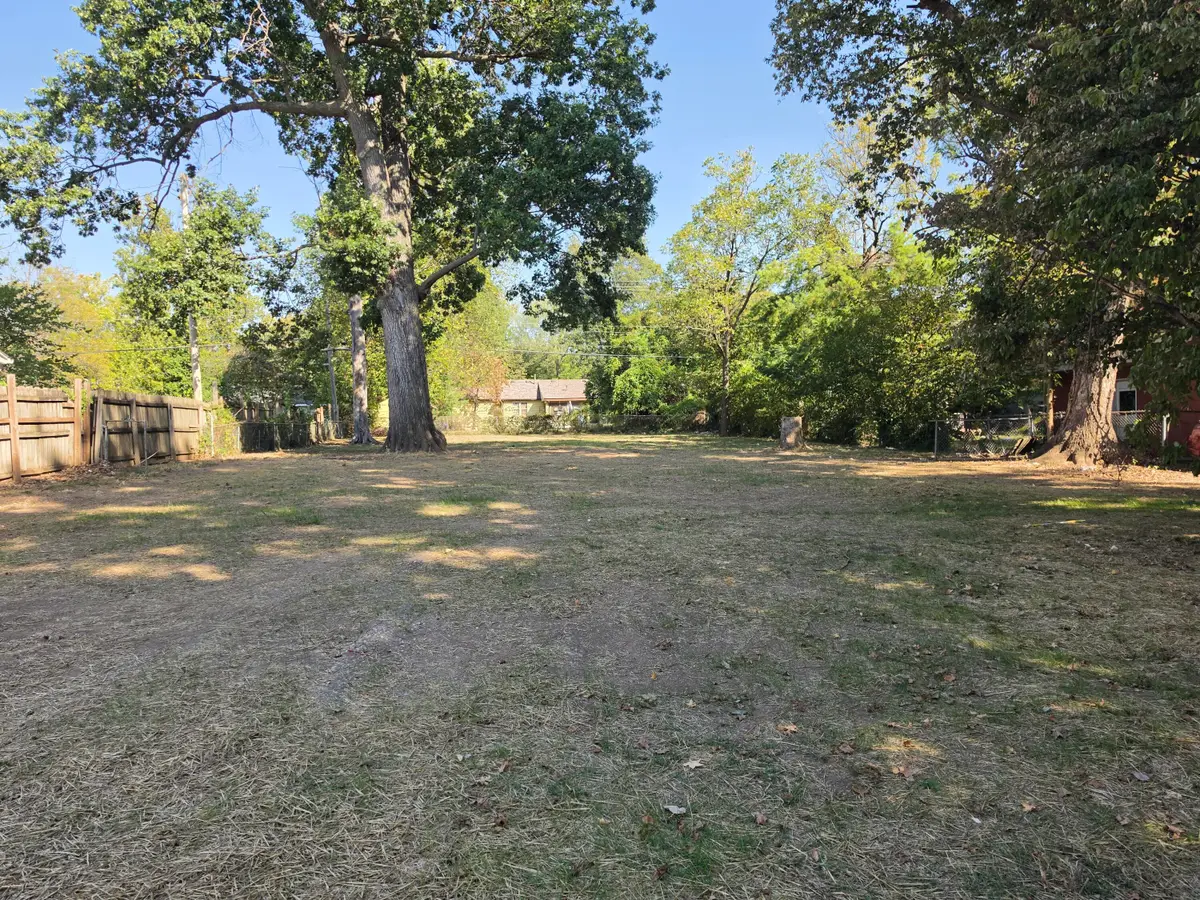 2753 W Grand Street, Springfield, MO 65802 - #1