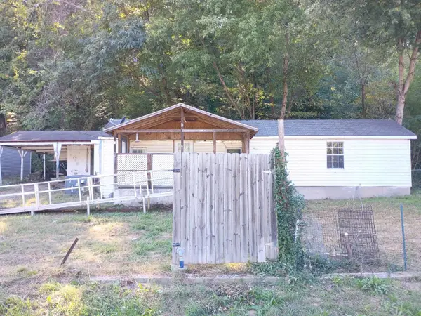 9083 State Highway 59, Anderson, MO 64831