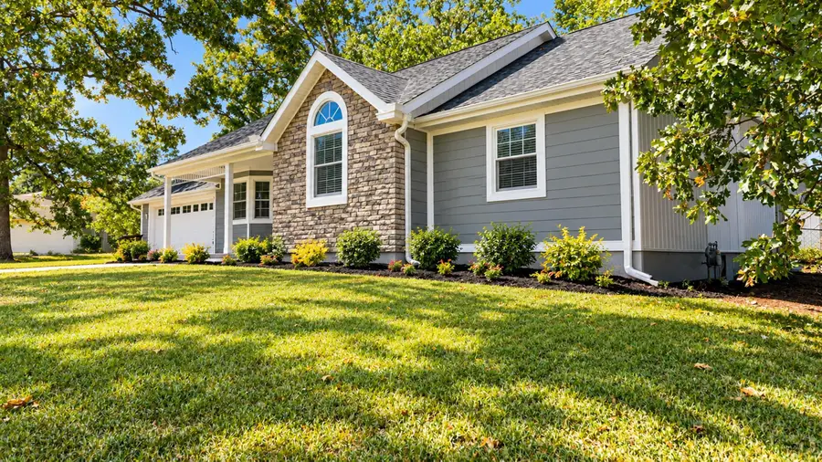 2303 Howard Avenue, West Plains, MO 65775 - #2