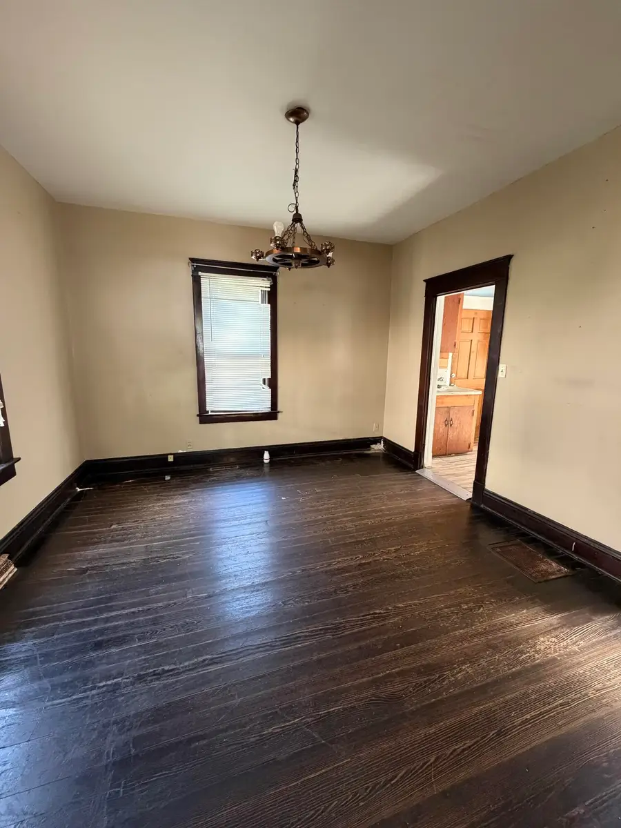 1032 Valley Street, Carthage, MO 64836 - #2