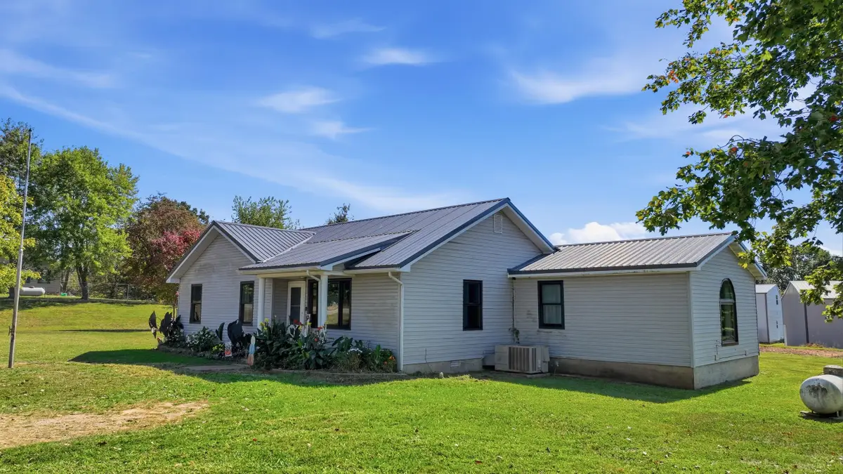 305 Woolsey Street, Mountain View, MO 65548 - #1