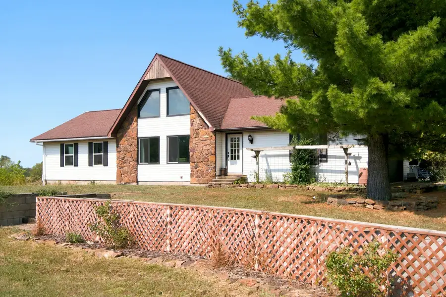 13699 E 1480 Road, Stockton, MO 65785 - #2