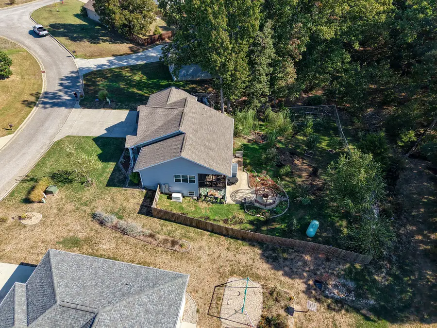 328 Three Pines Circle, Reeds Spring, MO 65737 - #2