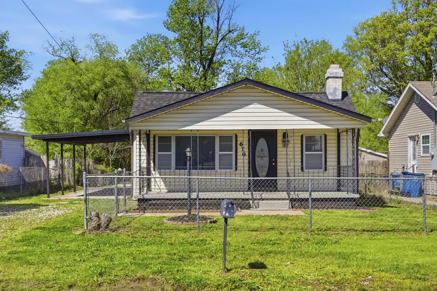 616 S Mckinley Avenue, Joplin, MO 64801 - #2
