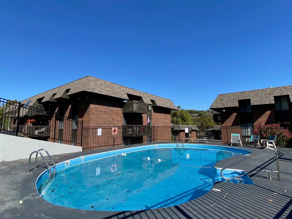 140 Wilshire Drive #38, Hollister, MO 65672 - #1