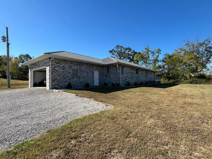 16224 Farm Road 1120, Cassville, MO 65625 - #2