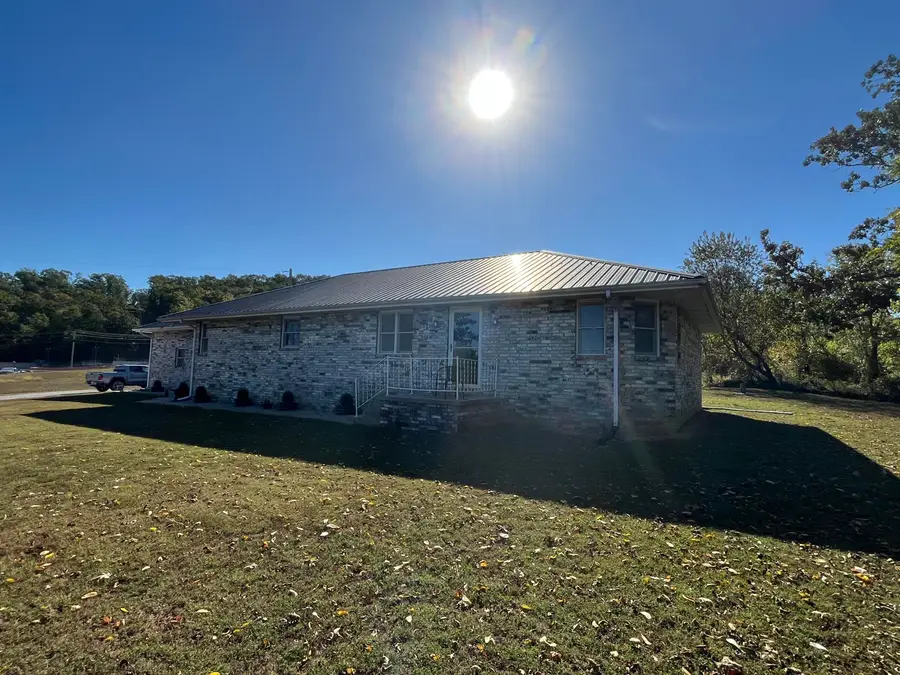 16224 Farm Road 1120, Cassville, MO 65625 - #3
