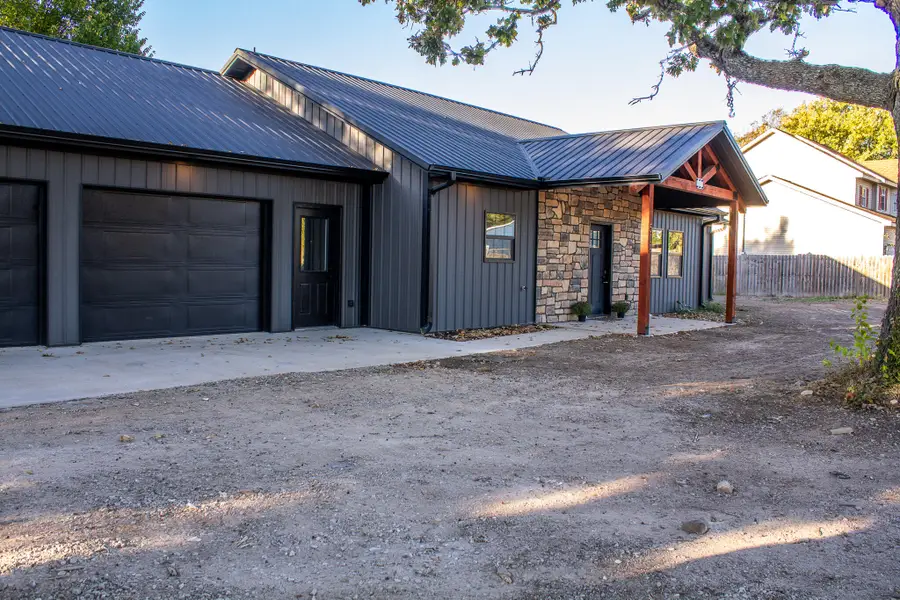 509 E Highway Dd, Miller, MO 65707 - #2