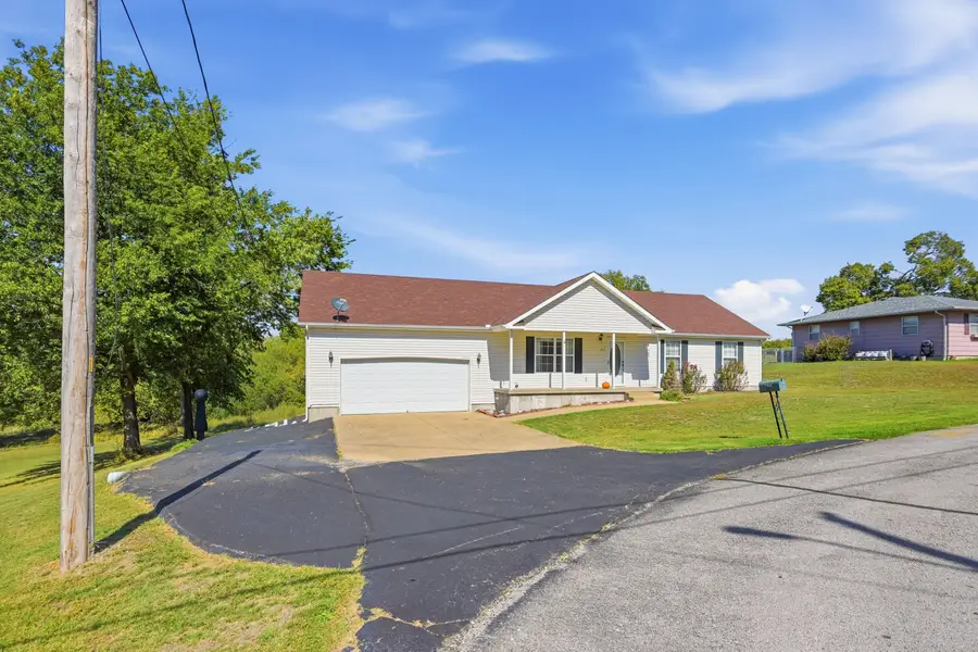 217 S Parkmor Drive, Joplin, MO 64801 - #3